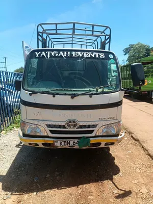 Toyota Toyoace KDN