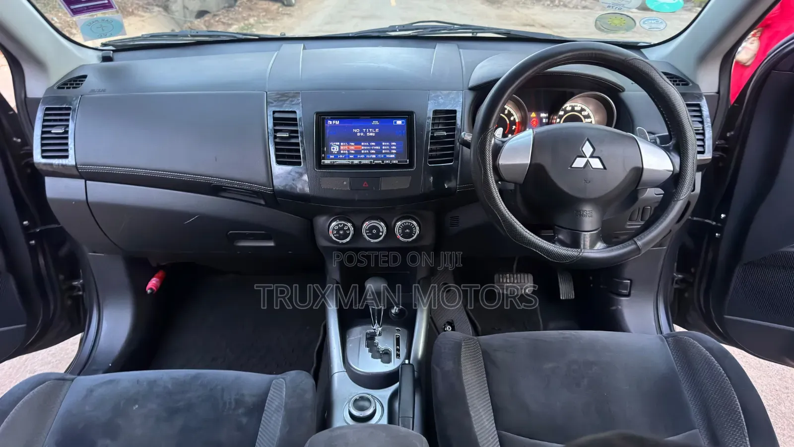 Mitsubishi Outlander 2009 Silver