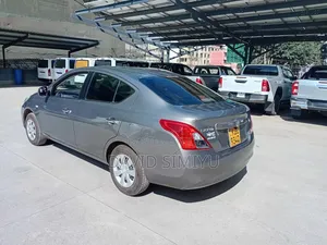 Nissan Latio 2014 Gray