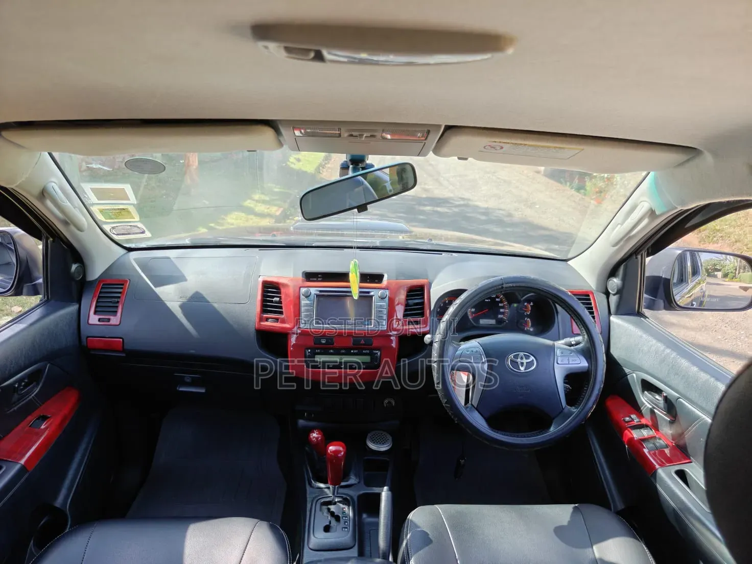 Toyota Hilux 3.0 D-4D 4x4 2014 White