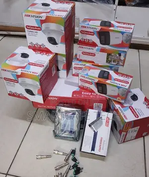 Hikvision Full Color 8CH CCTV Kit – 4 Dome 4 Bullet Cameras + Alarm