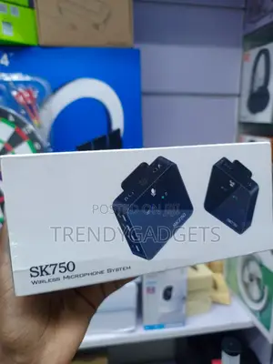 SK750 Wireless Clip-on Microphone for DSLR Camera Smartphone