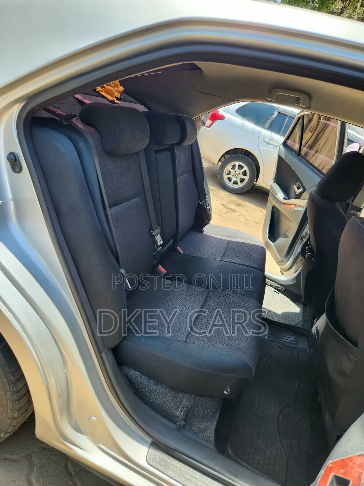 Toyota Allion 2013 Silver