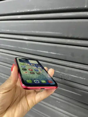Apple iPhone 11 128 GB Red