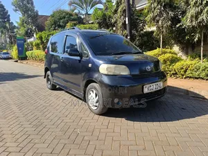 Toyota Porte 2009 Black