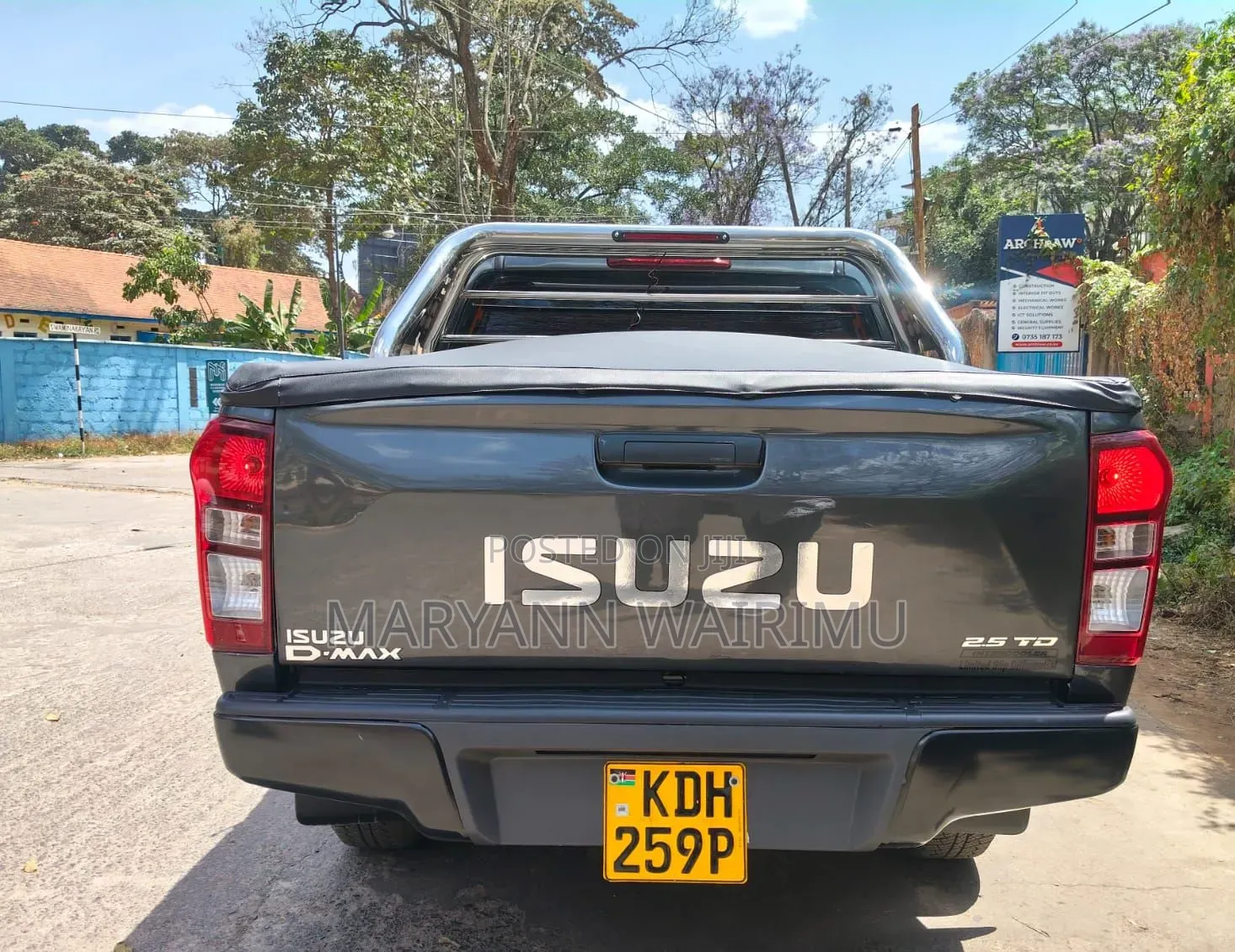 Isuzu D-MAX 2022 Gray