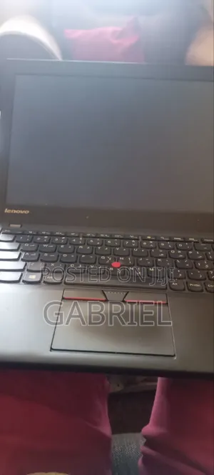 Laptop Lenovo ThinkPad T490s 8GB Intel Core i5 SSD 256GB