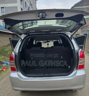 Toyota Wish 2004 Silver