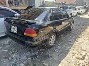 Toyota Corolla 1997 Black