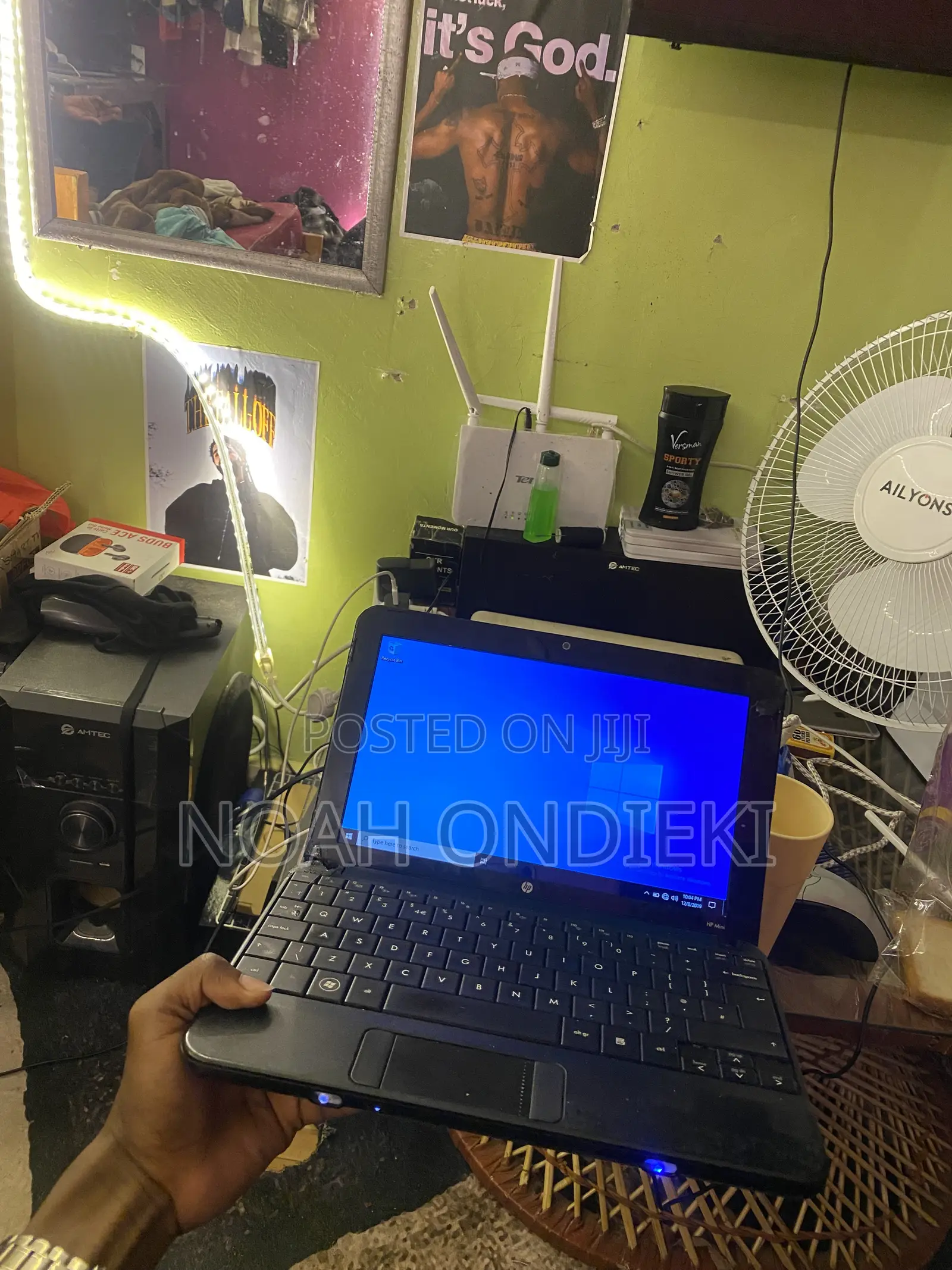 Laptop HP 14-dq1025cl 4GB Intel Celeron HDD 250GB