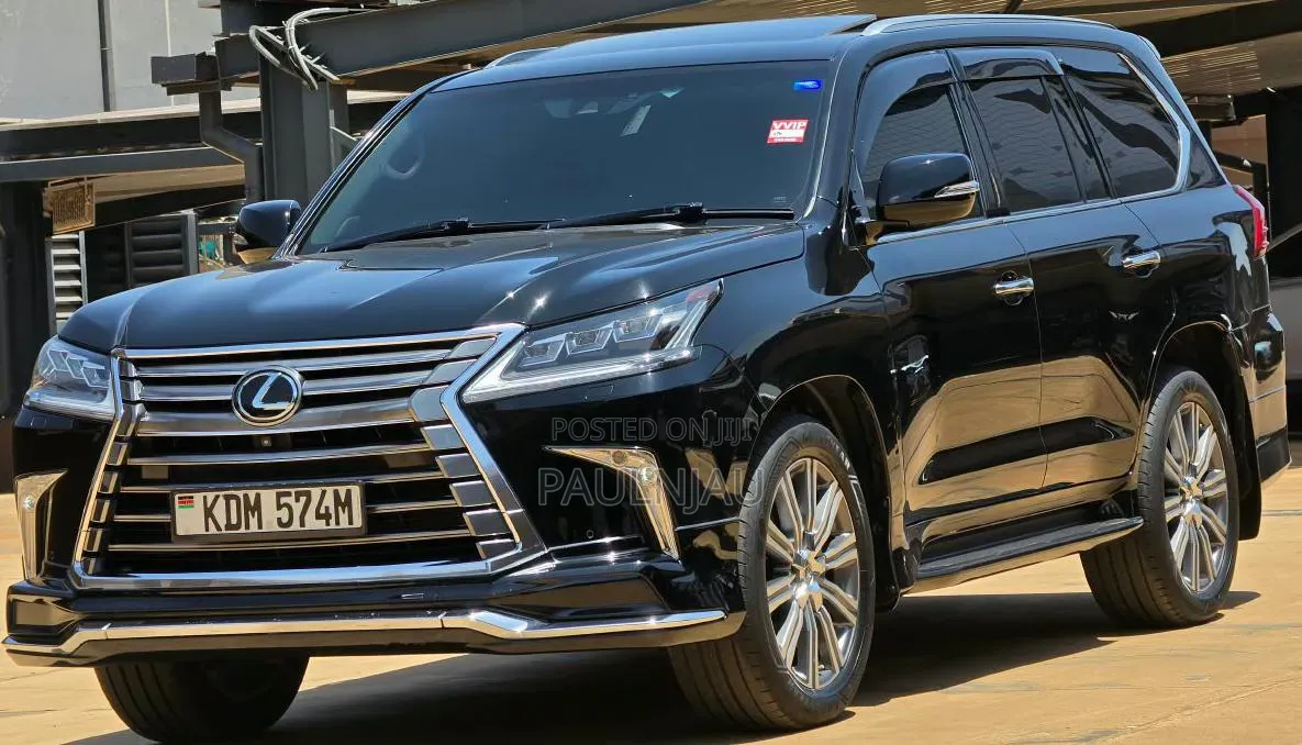 Lexus LX 2016