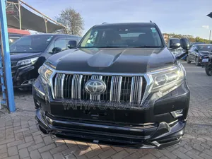 Toyota Land Cruiser Prado 2018 Matt Black
