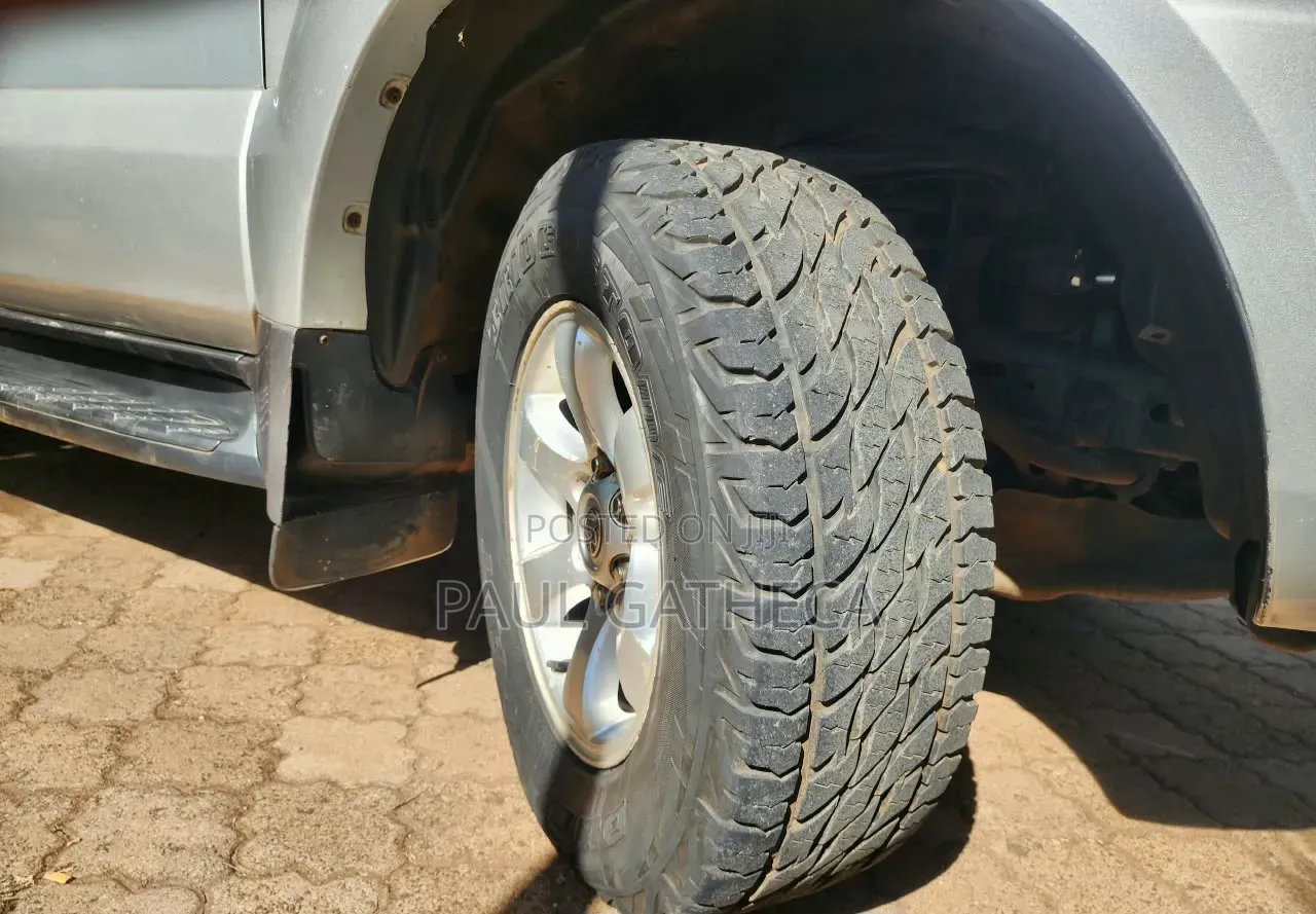 Toyota Land Cruiser Prado 2008 Silver