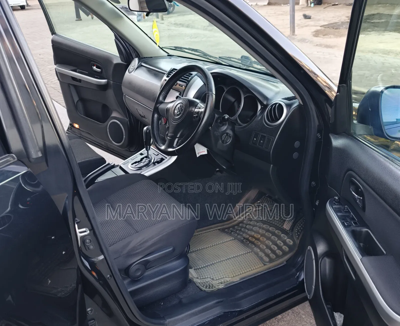 Suzuki Escudo 2010 Black