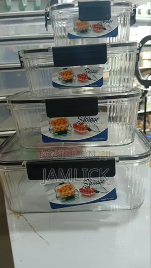 4-Piece Acrylic Food Container Set - F2C 06