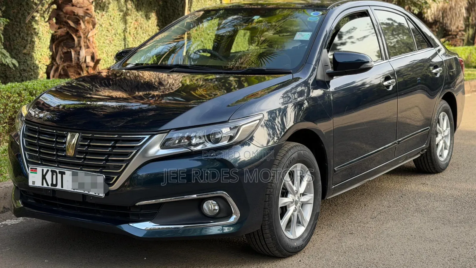 Toyota Premio 2018 Matt Black