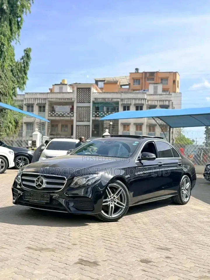Mercedes-Benz E200 2019 Matt Black