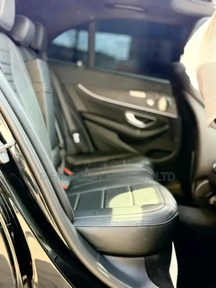 Mercedes-Benz E200 2019 Matt Black
