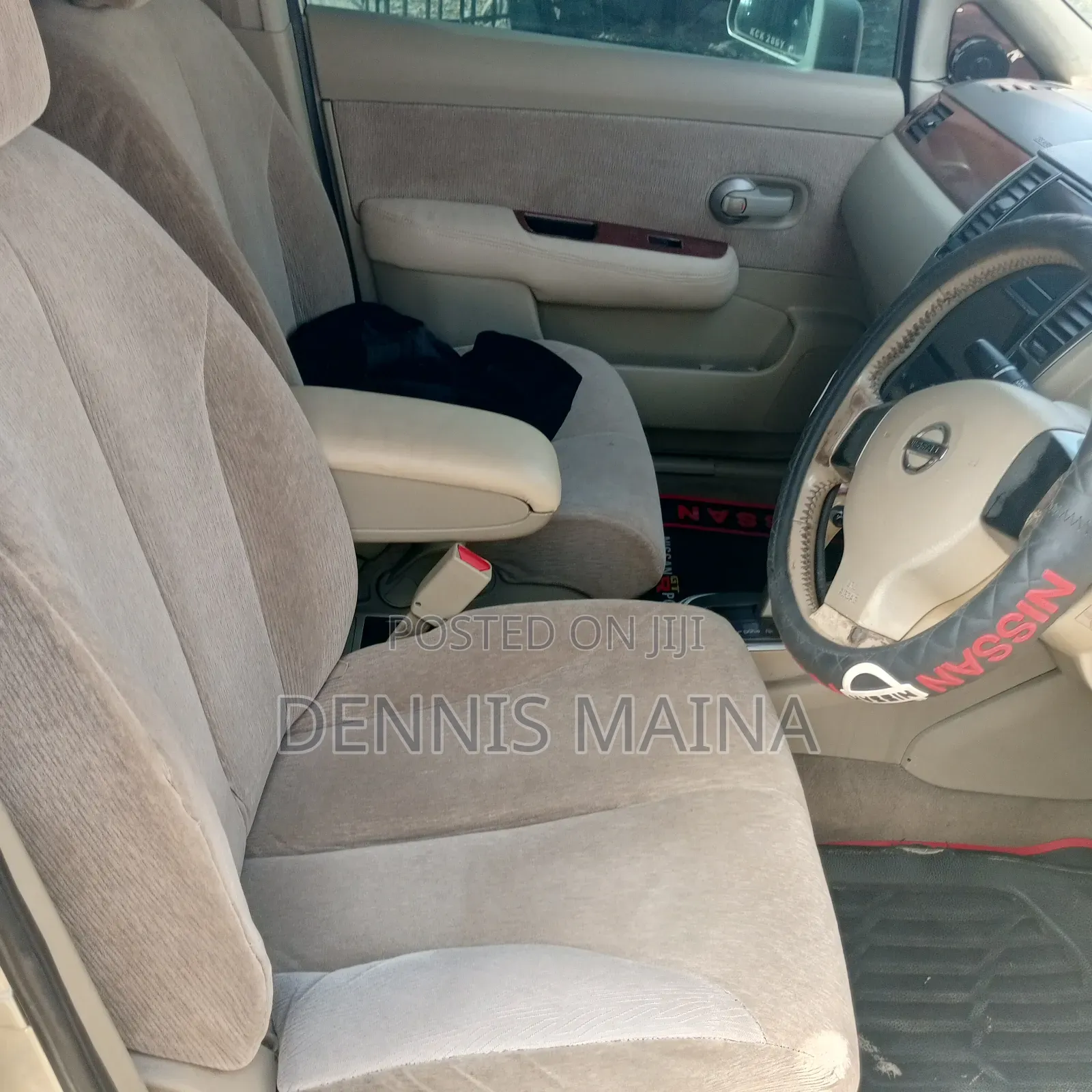 Nissan Tiida 1.5L 16V 2011 Gold