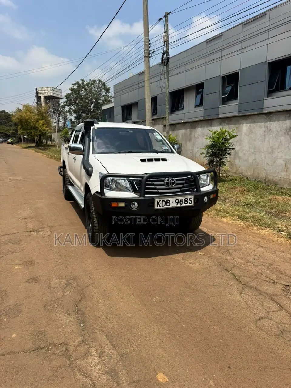 Toyota Hilux 3.0 D-4D 4x4 2013 White