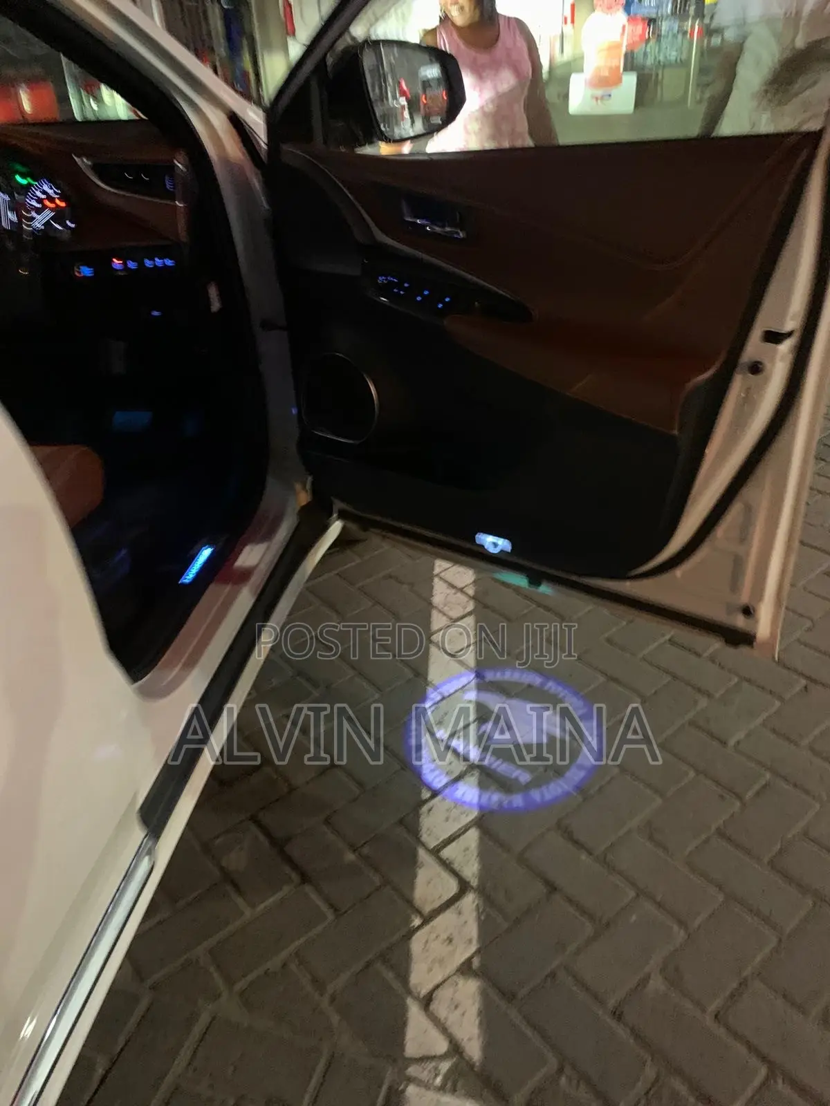 Toyota Harrier 2.0 2019 Pearl