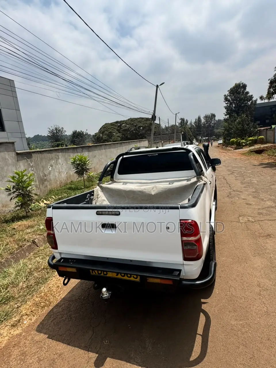 Toyota Hilux 3.0 D-4D 4x4 2013 White