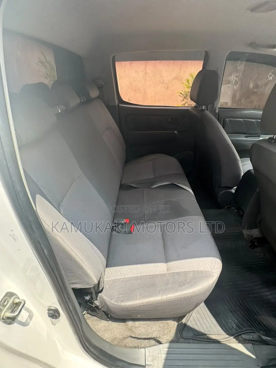Toyota Hilux 3.0 D-4D 4x4 2013 White