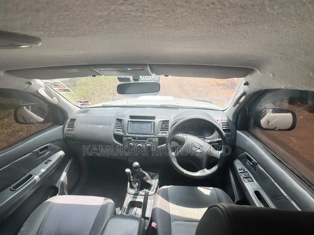 Toyota Hilux 3.0 D-4D 4x4 2013 White