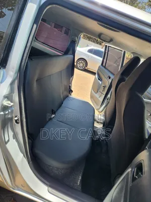 Toyota Probox 2018 Silver