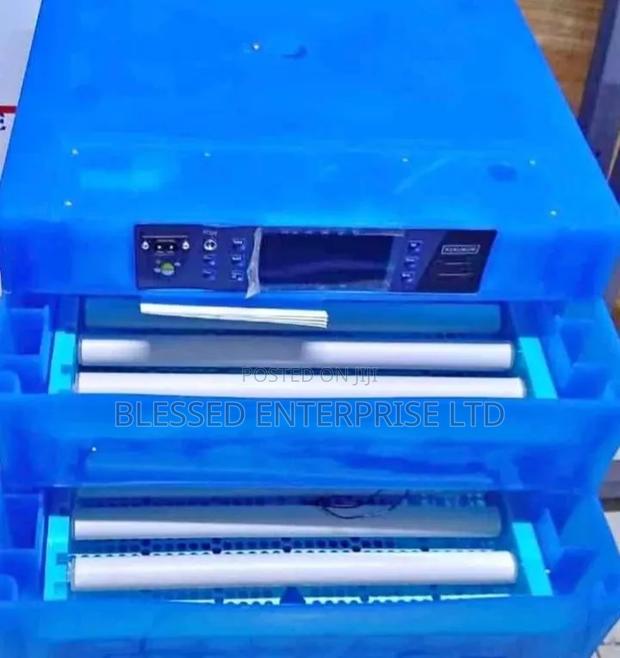 New Arrival 128 Egg Incubator Premier Commercial Incubator