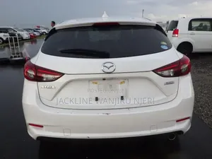 Mazda Axela 2016 White