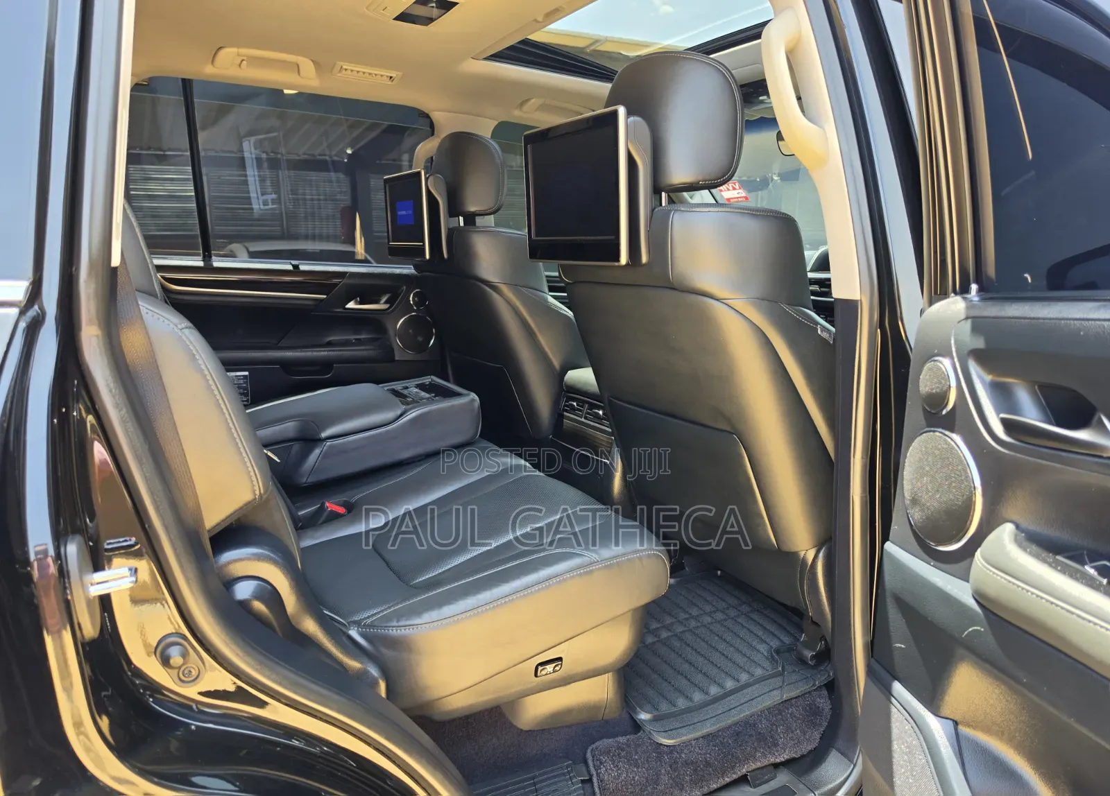 Lexus LX 2016 Black