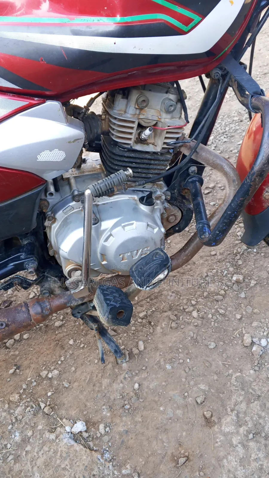 TVS HLX 125 2020 Red