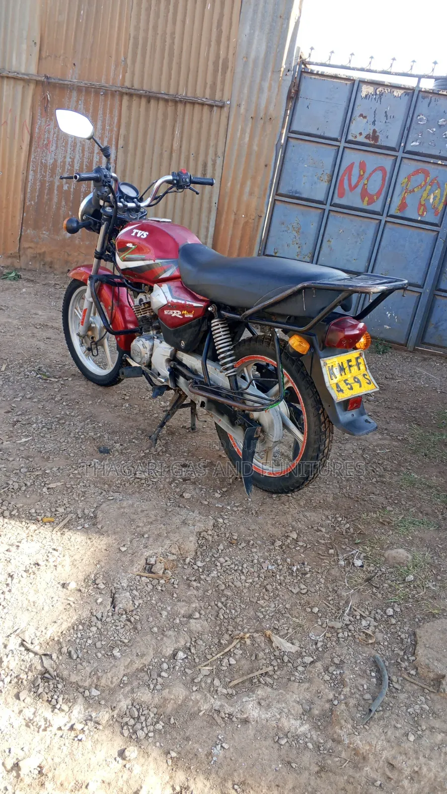 TVS HLX 125 2020 Red