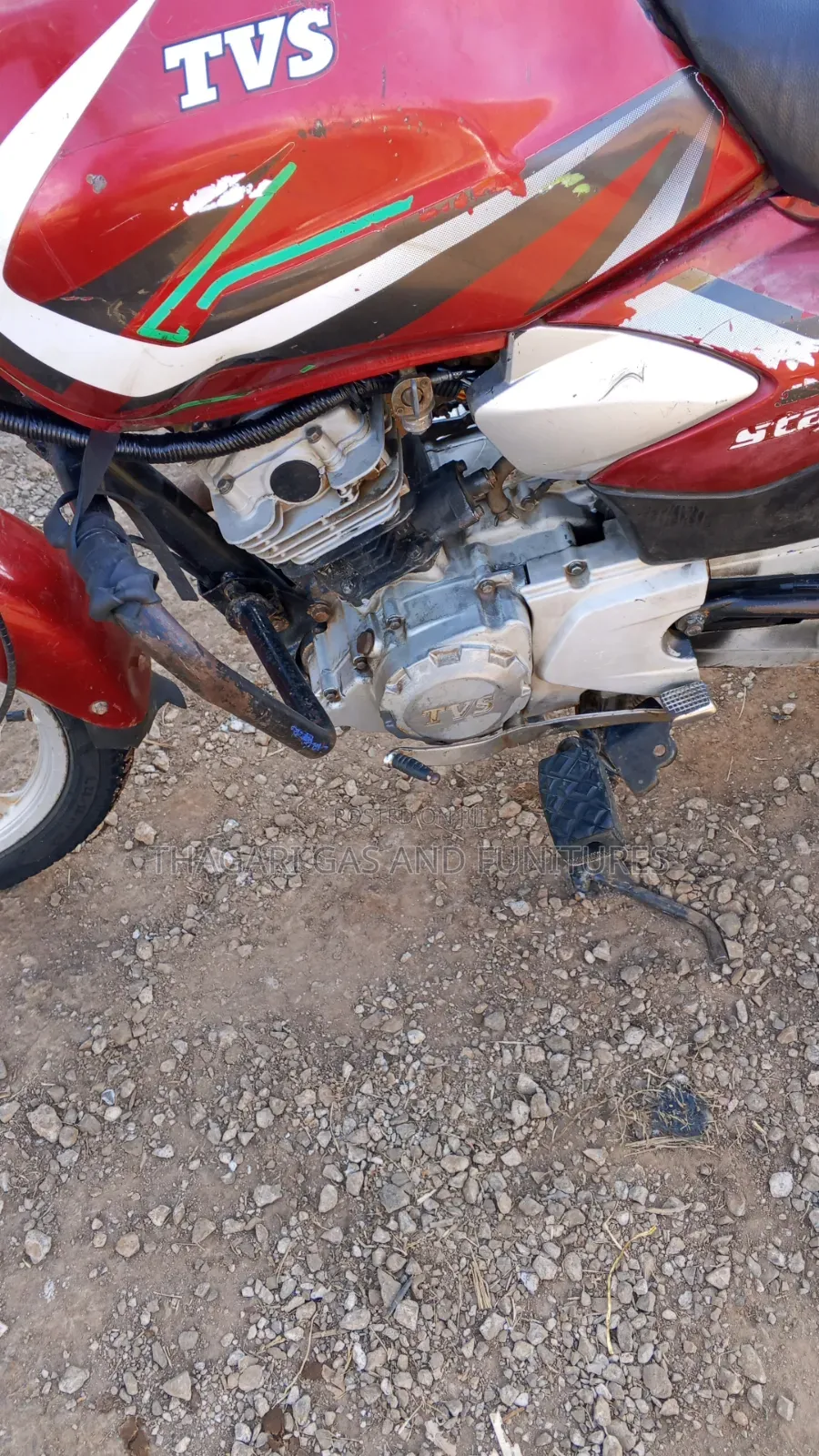 TVS HLX 125 2020 Red