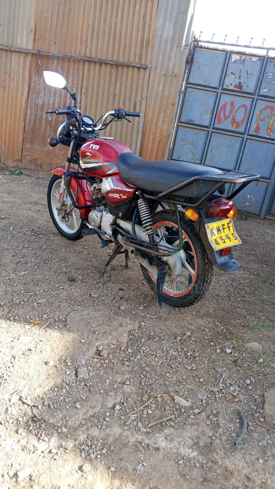TVS HLX 125 2020 Red