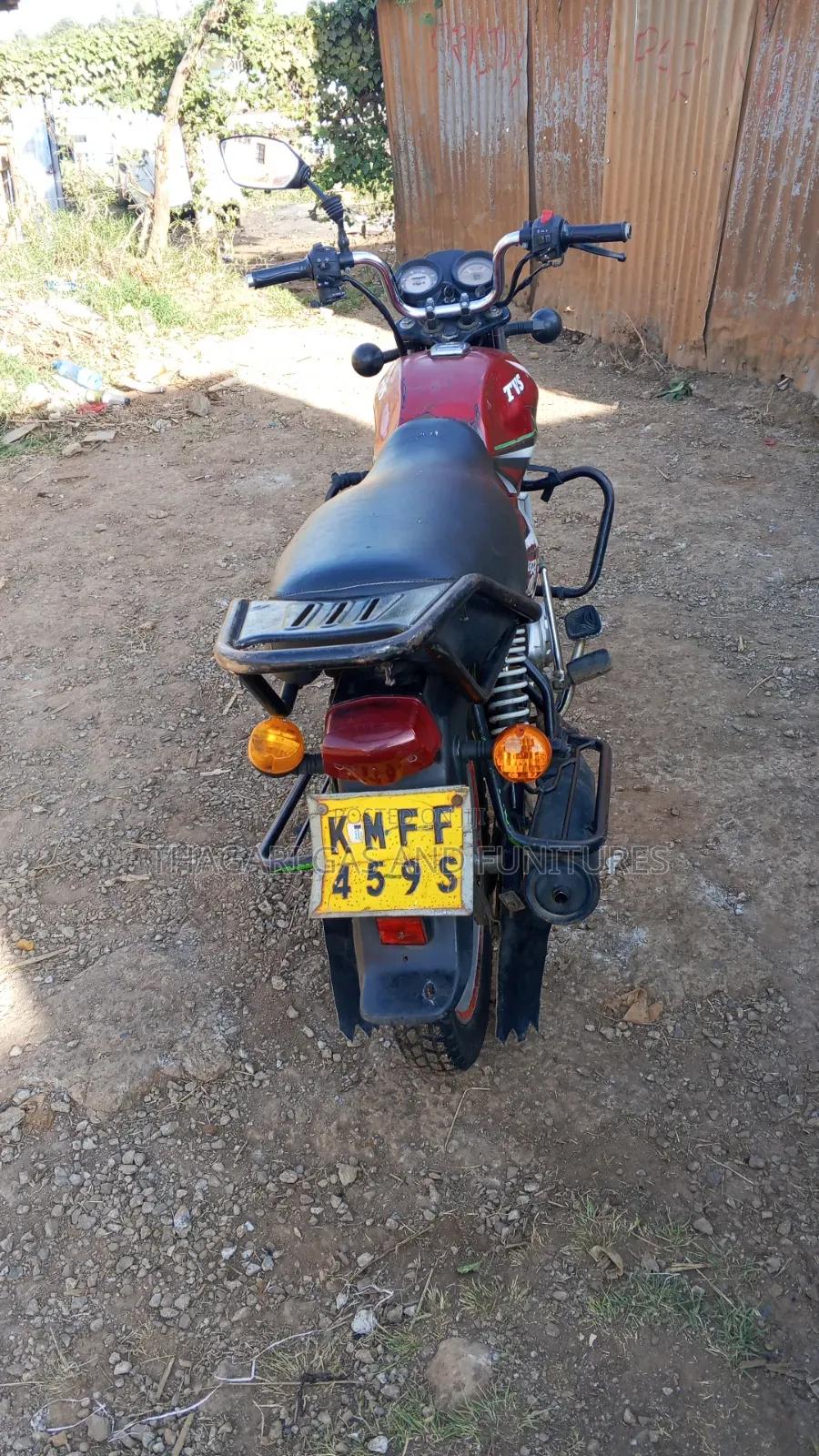TVS HLX 125 2020 Red