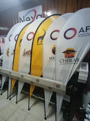 Teardrop Banners 3.5m
