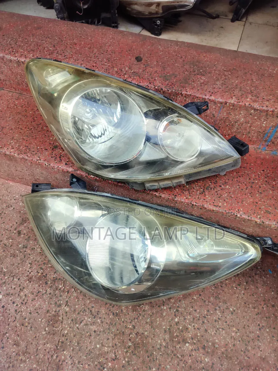 Headlight Note E11