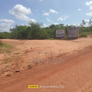 100 Acres for Sale at Baricho
