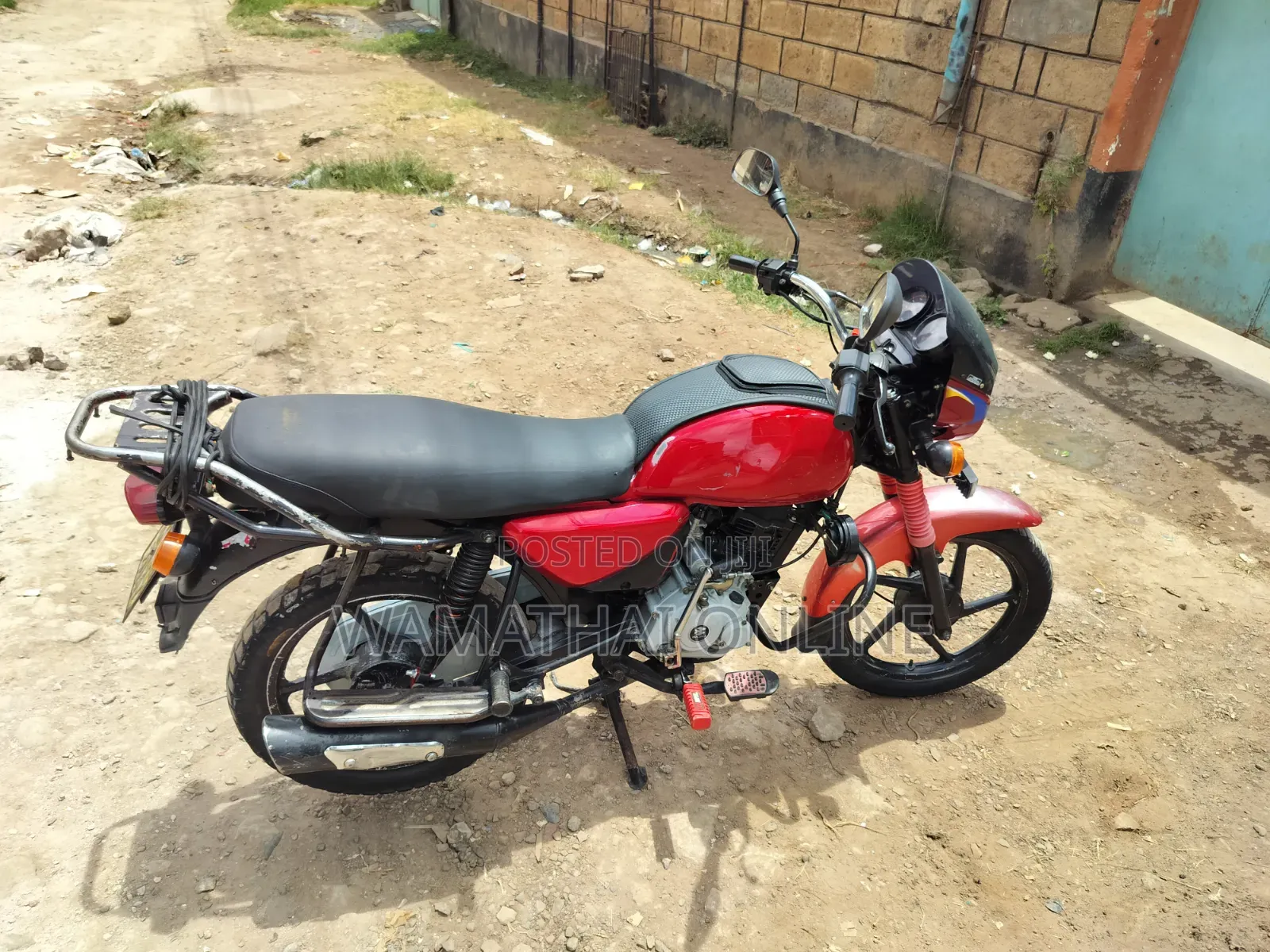 Bajaj Boxer 150 UG 2022 Red