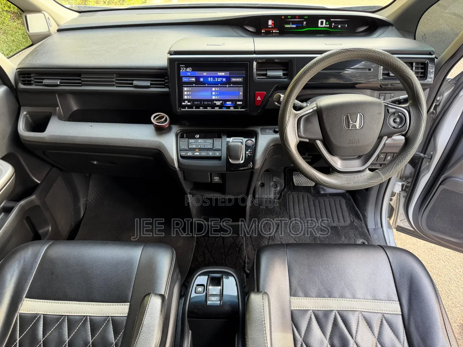 Honda Stepwgn 2018 Silver