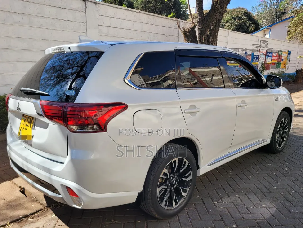 Mitsubishi Outlander 2018 White