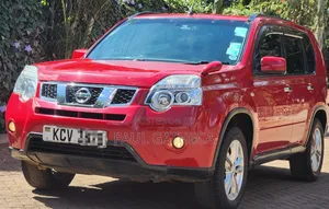 Nissan X-Trail 2012 Red