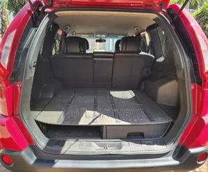 Nissan X-Trail 2012 Red