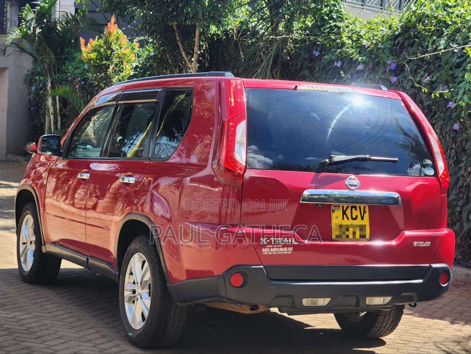 Nissan X-Trail 2012 Red