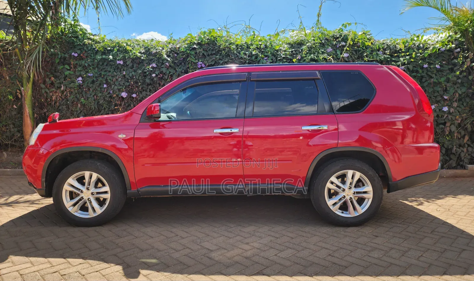 Nissan X-Trail 2012 Red