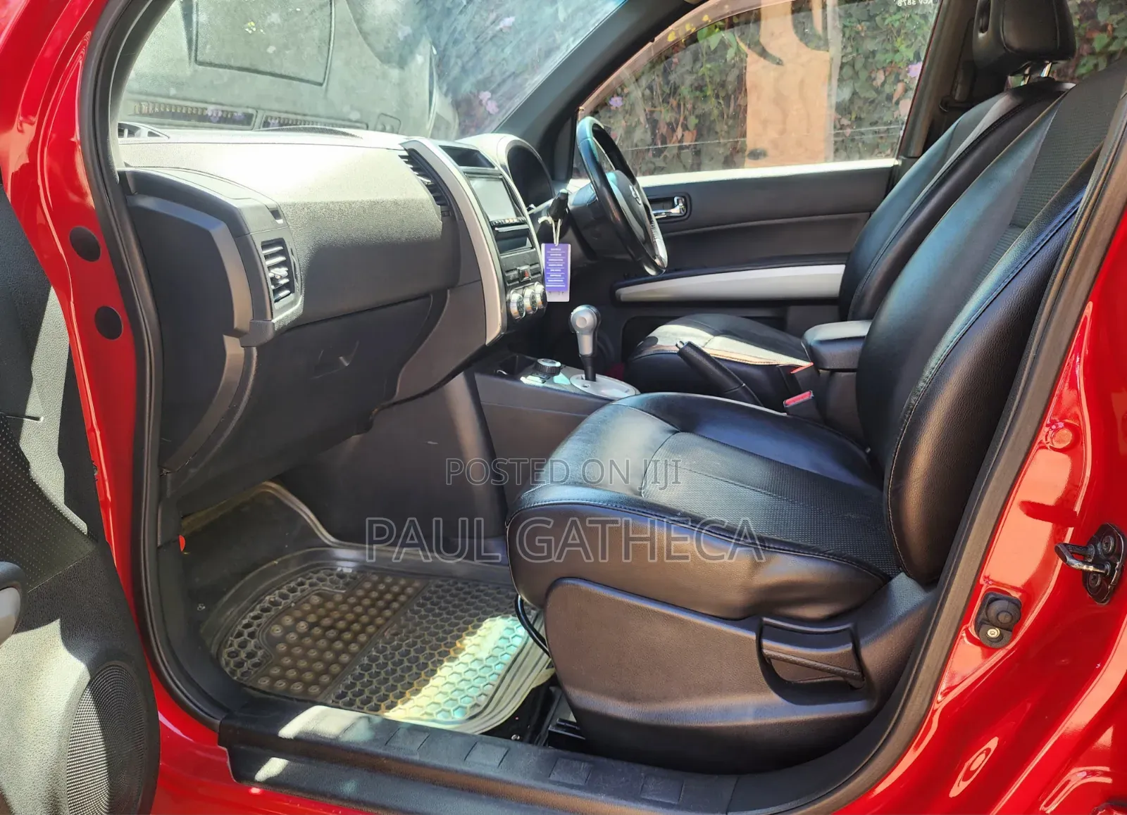 Nissan X-Trail 2012 Red