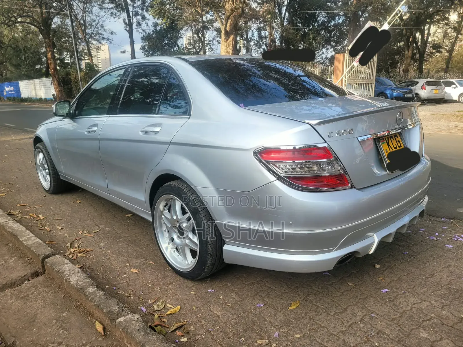 Mercedes-Benz C200 2012 Silver