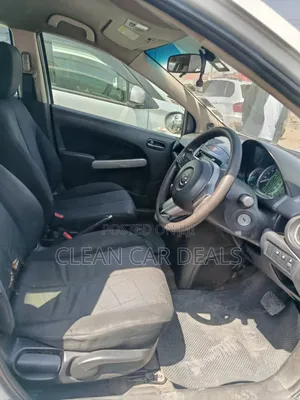 Mazda Demio 2012